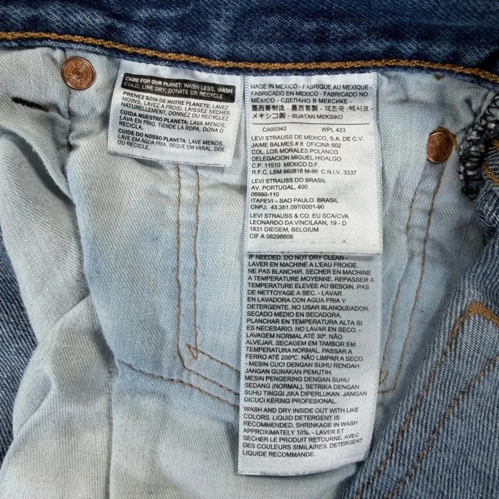 Levi's 501 XX Men's Jeans 40x32 Medium Wash Blue Denim Button Fly Made in Mexico